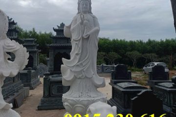 Mẫu Tượng quan thế âm bằng đá